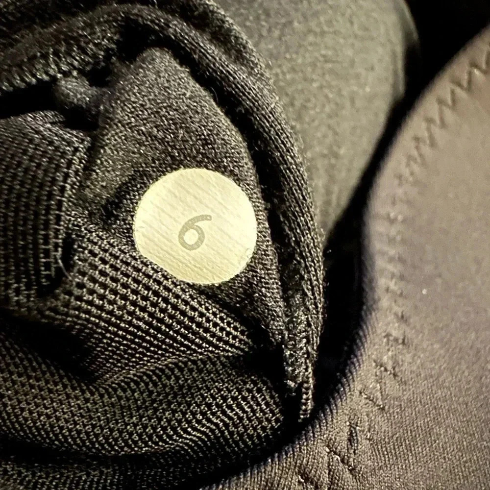 Lululemon Athletica tank tops size 6 - Picture 8 of 8